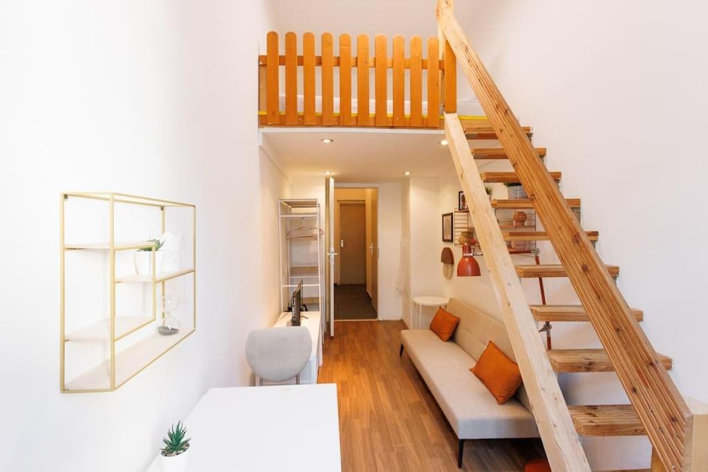 Urban Capsule Apartment - Near Mariahilfer Strasse Viena Exterior foto